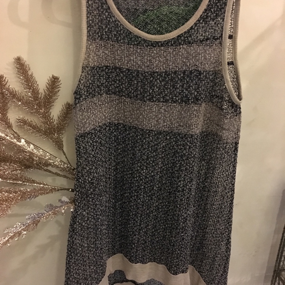 Knitted tunic